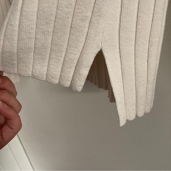 Cream Wide Rib Sweater - Picture 4 of 5